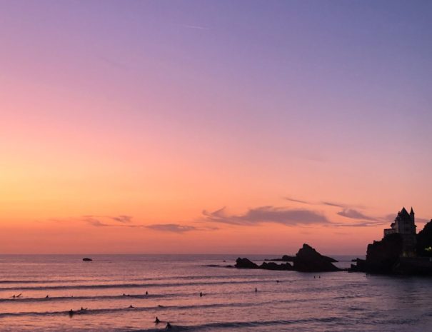 Biarritz - Surf Spirit - Tour insolite du Pays Basque en Combi VW
