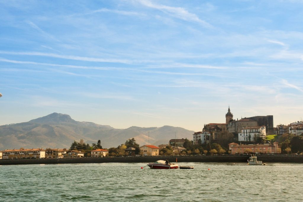 Fontarrabie - Pays Basque | Txiki Combi