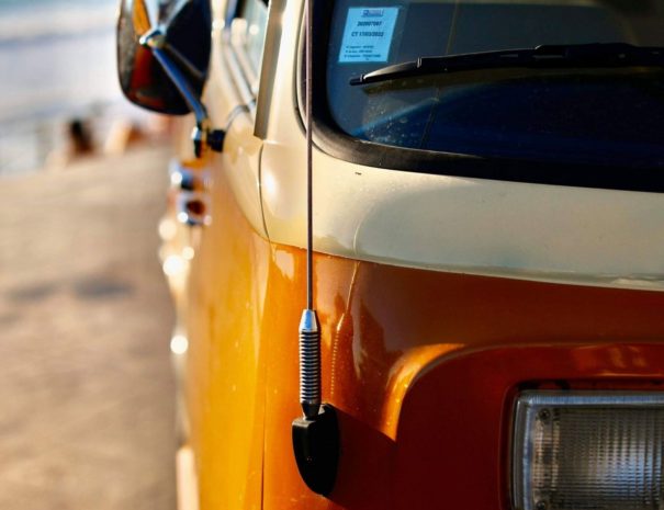 Visite originale du Pays Basque en combi VW