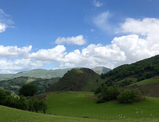 Weekend en montagne au pays basque | Escapade insolite Pays Basque Txiki Combi