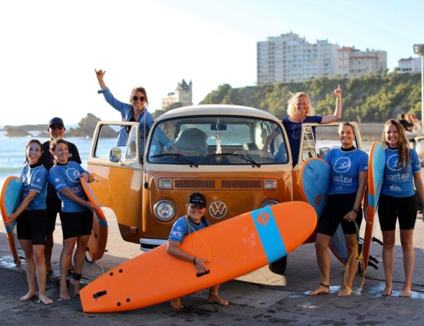 EVJF Biarritz surf et combi VW | Txiki Combi Pays basque
