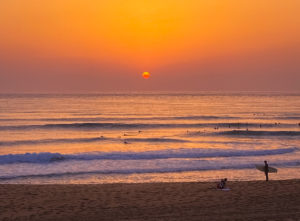Ou aller boire un verre sur la côte basque avec les plus beaux couchers de soleil ?